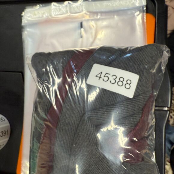 DKNY Jeans Sweater Pullover Men XL Gray Knit Cotton Long Sleeve Round Neck - Picture 7 of 7